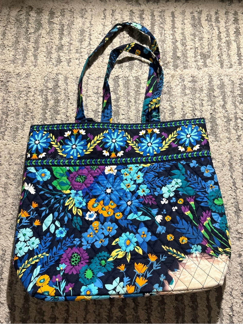Vera Bradley blue floral shoulder bag quilted tote